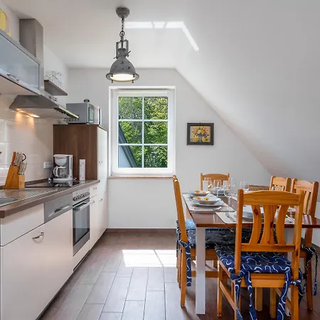 Strandhaus Zum Lotsenturm Appartamento
