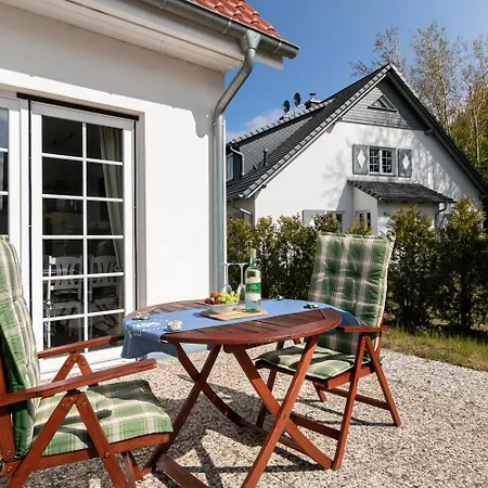 Strandhaus Zum Lotsenturm Appartamento